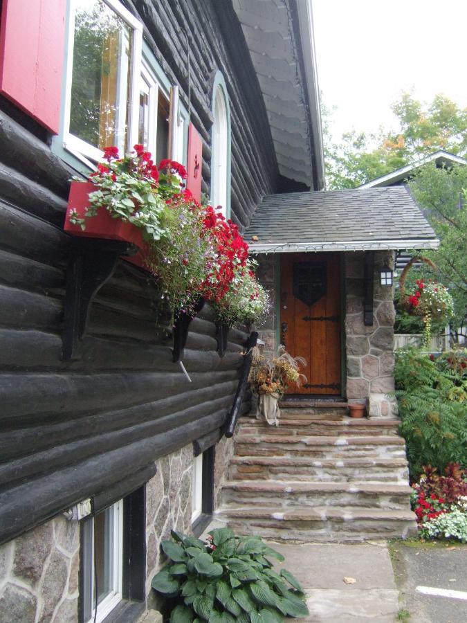 Auberge Le Lupin-Self Check-In Mont-Tremblant Exterior foto